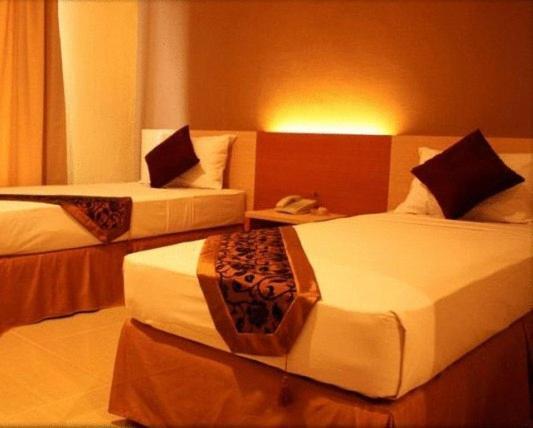 Hotel Delta Sinar Mayang Sidoarjo Εξωτερικό φωτογραφία